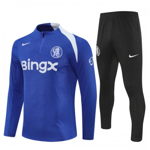 Chelsea Tréninkový Mikina Čtvrt Zip 2025-26 Modrá Chelsea Tréninkový Mikina Čtvrt Zip 2025-26 Modrá
