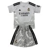 Dětský Fotbalový Dres Real Madrid Brankářské 2026-27 Šedá Dětský Fotbalový Dres Real Madrid Brankářské 2026-27 Šedá