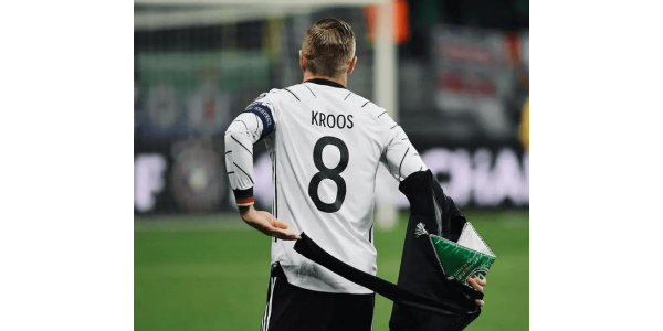 Kroos se po 2 a půl letech vrací do německého národního týmu Kroos se po 2 a půl letech vrací do německého národního týmu