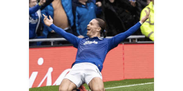 Grealishova dokonalá proměna v Evertonu