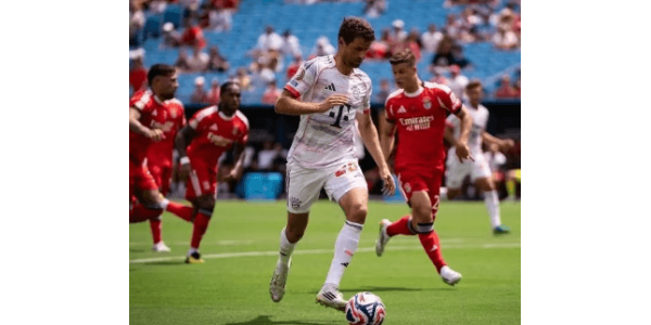 Bayern Mnichov nečekaně prohrál 0:1 a může se dostat do zóny smrti Mistrovství světa klubů
