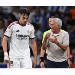 Ezpi, který v rozhodující chvíli nastoupil, se stal největším překvapením Realu Madrid Ezpi, který v rozhodující chvíli nastoupil, se stal největším překvapením Realu Madrid