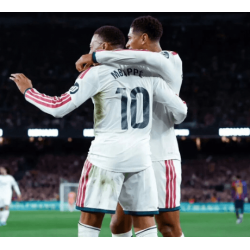 Mbappé zazářil v El Clásicu, Real Madrid porazil Barcelonu Mbappé zazářil v El Clásicu, Real Madrid porazil Barcelonu