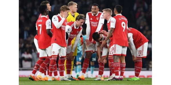 Je možné, aby Arsenal vyhrál proti Manchesteru City ve 3 po sobě jdoucích kolech remíz?