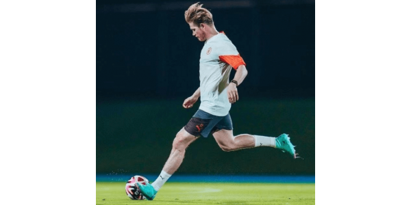 De Bruyne se vrací k tréninku