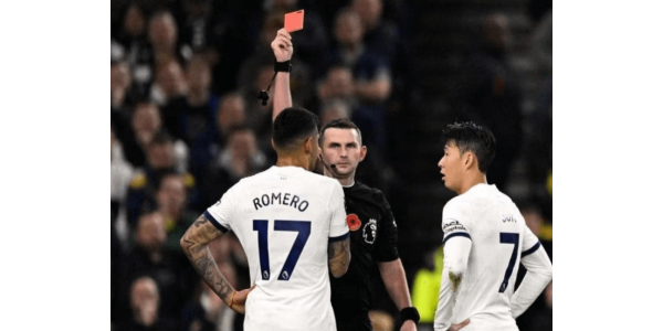 Tottenham utrpěl první porážku sezóny 1-4