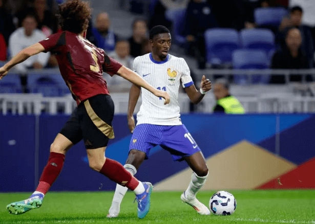 Dembélé přebírá dres č. 7, který zanechal Griezmann