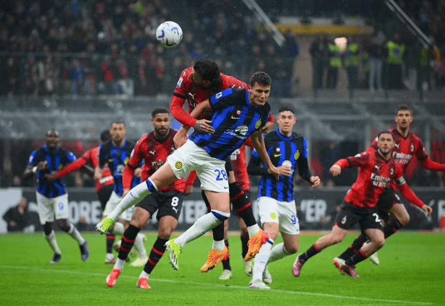 Inter Milán porazil Milán a získal 20. titul v Serii A v historii týmu