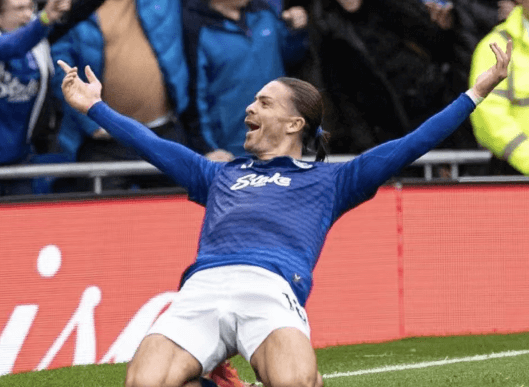 Grealishova dokonalá proměna v Evertonu
