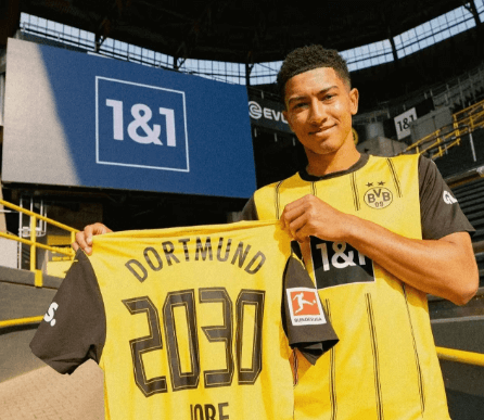 Job Bellingham oficiálně přestupuje do Dortmundu
