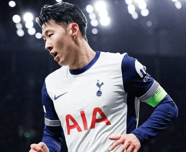 Son Heung-min ukončil desetiletou kariéru v Tottenhamu