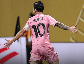 Messi skóroval z přímého kopu a Inter Miami porazil Porto 2:1
