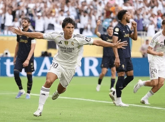 Real Madrid porazil Juventus 1:0, Gonzalo Garcia zazářil na mistrovství světa klubů