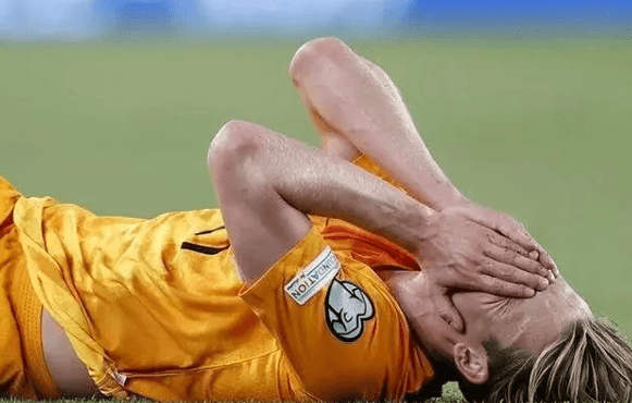 Vážné zranění Frenkieho de Jonga představuje pro barcelonskou záložní frontu obrovskou výzvu