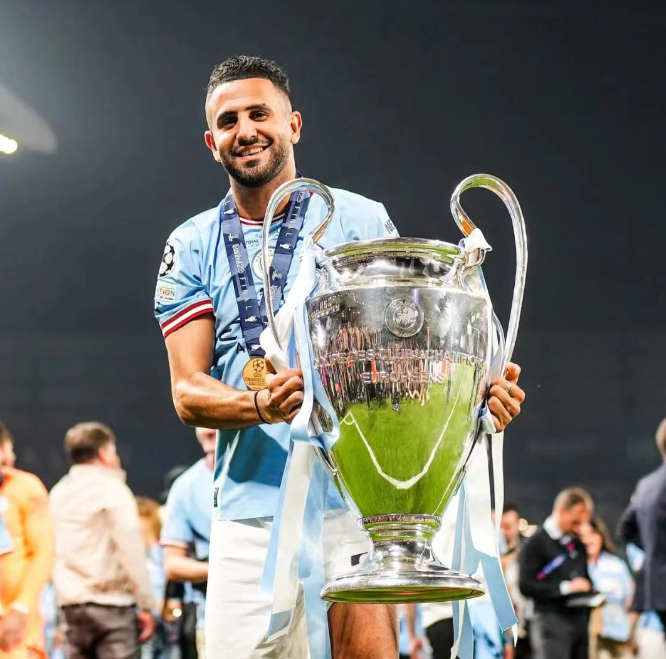 Křídelník Manchesteru City Mahrez odstartuje saúdské turné