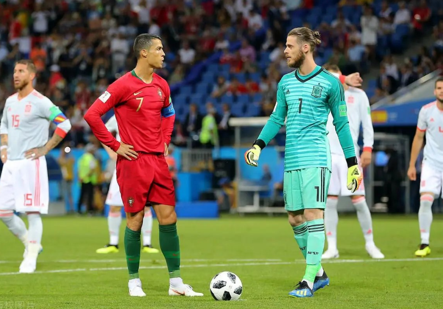 Stanou se De Gea a Ronaldo znovu spoluhráči?